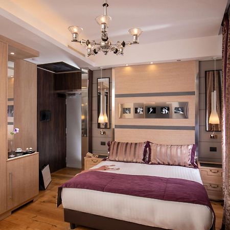 The Inn At The Spanish Steps Luxury Collection - Mario De' Fiori Home Рим Екстер'єр фото